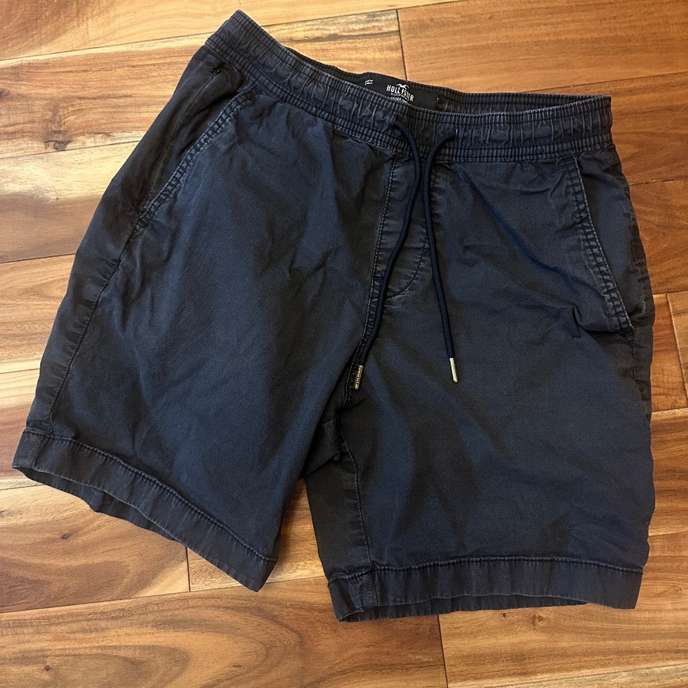 Hollister Short size Small